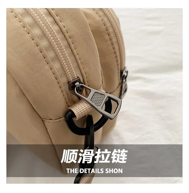 Tas Selempang Wanita Bahan Nylon Polos Bentuk Kotak Tali Panjang Resleting untuk Jualan Online