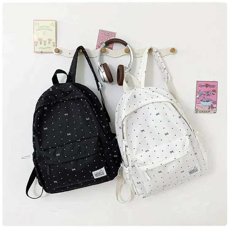 Tas Ransel Wanita Bahan Nylon Polos Warna Putih Bentuk Kotak Tali Lebar Resleting Grosir Import