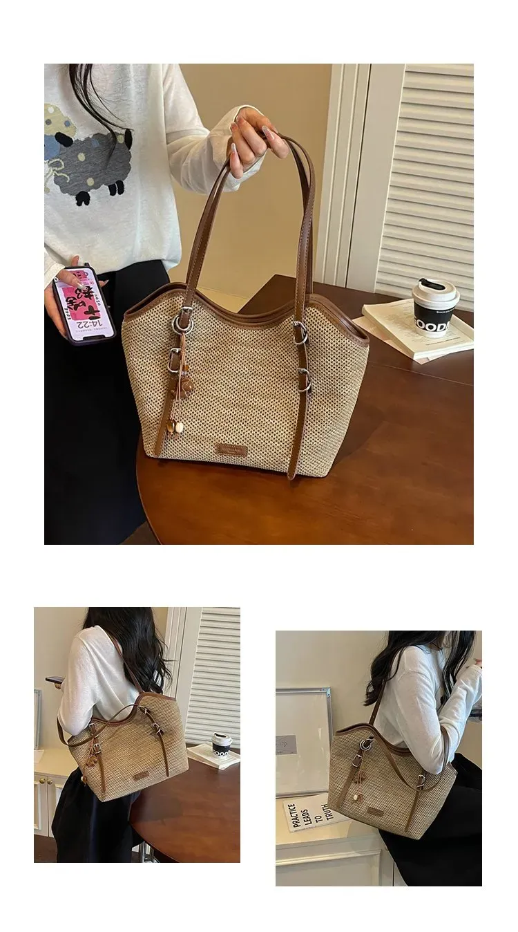 Tas Selempang Wanita Bahan PU Sintetis Polos Bentuk Kotak Tali Lebar Resleting untuk Reseller
