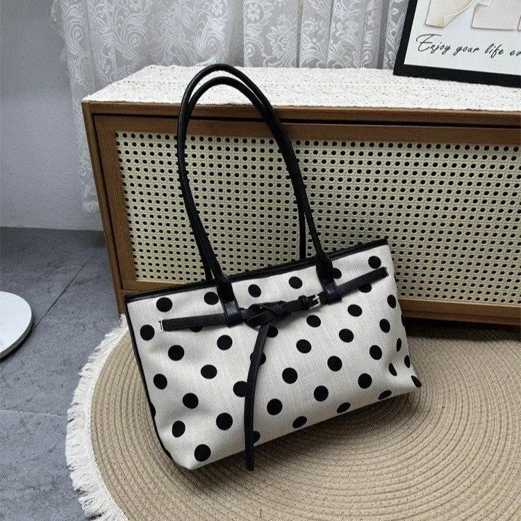 Tas Selempang Wanita Bahan PU Sintetis Motif Polkadot Warna Hitam Bentuk Kotak untuk Toko