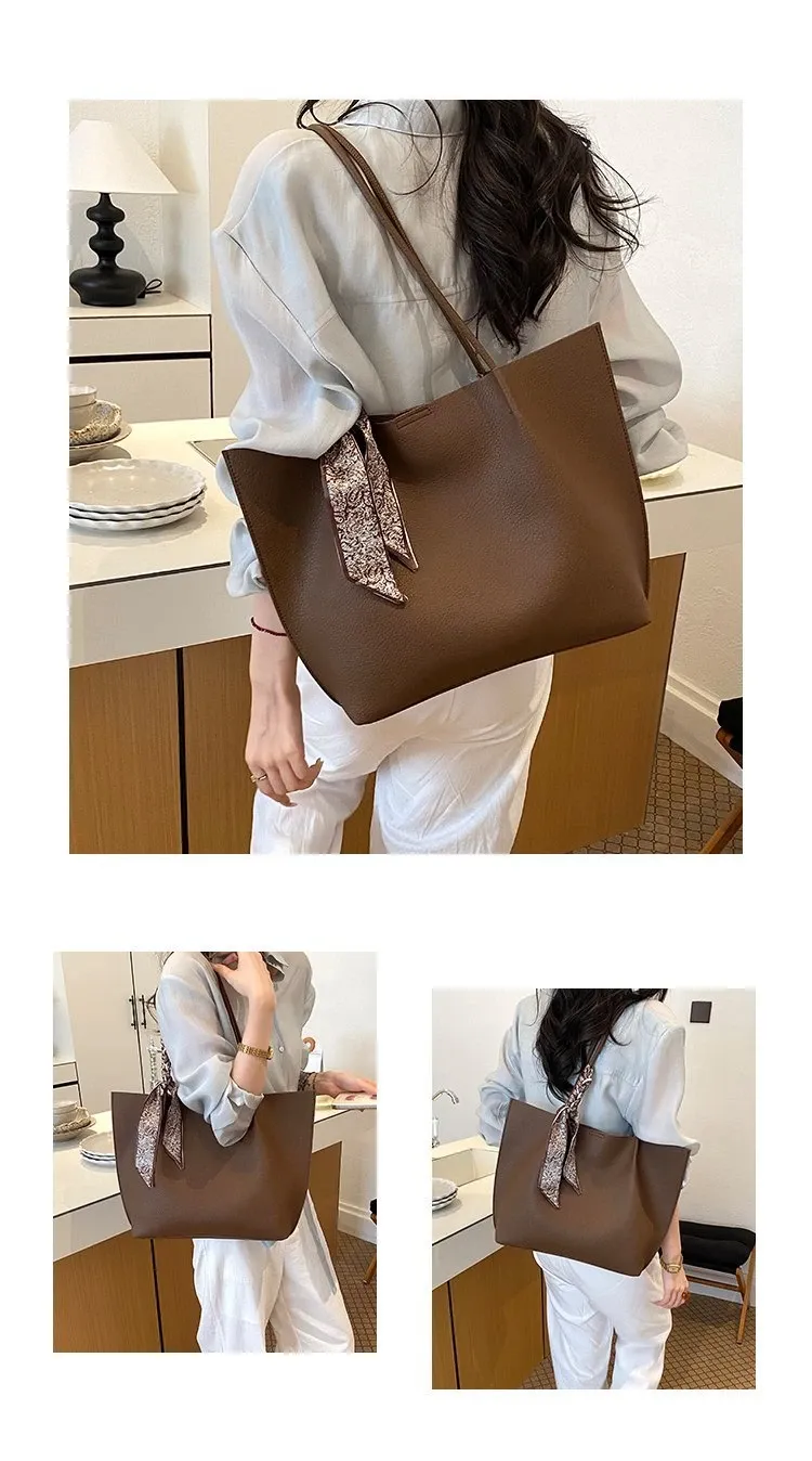 Tas Selempang Wanita Bahan PU Sintetis Polos Warna Hitam Bentuk Kotak Tali Katalog Grosir