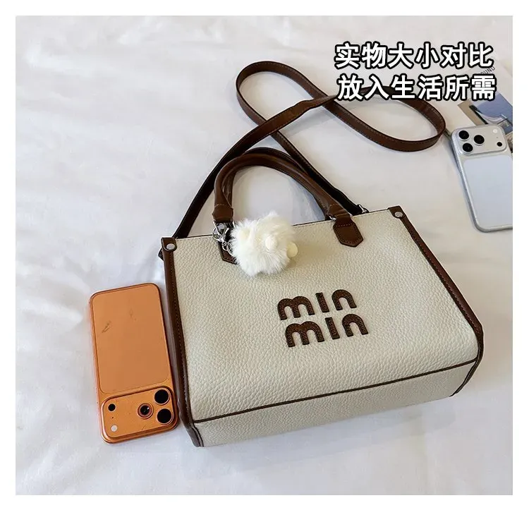 Tas Selempang Wanita Bahan PU Sintetis Polos Warna Hitam Bentuk Kotak Tali Resleting Grosir