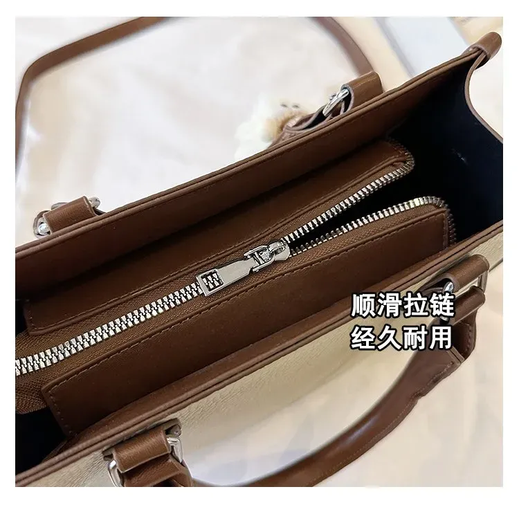Tas Selempang Wanita Bahan PU Sintetis Polos Warna Hitam Bentuk Kotak Tali Resleting Grosir