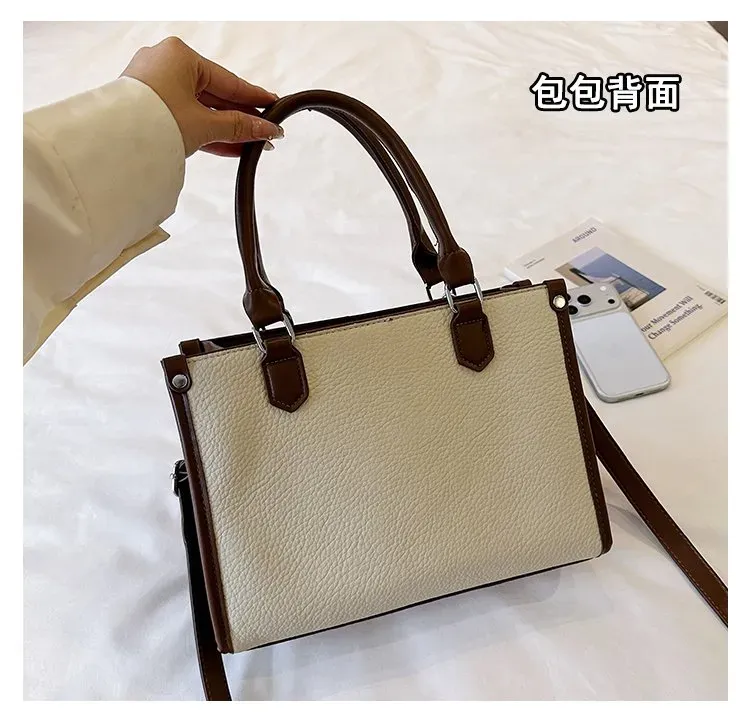 Tas Selempang Wanita Bahan PU Sintetis Polos Warna Hitam Bentuk Kotak Tali Resleting Grosir