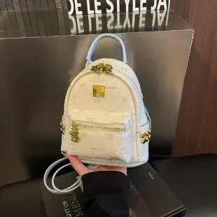 Tas Selempang Wanita Bahan PU Sintetis Polos Bentuk Kotak Tali Panjang Resleting Pilihan
