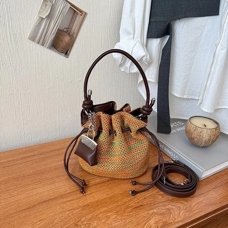 Tas Selempang Wanita Bahan PU Sintetis Polos Warna Hijau Bentuk Bulat Tali Grosir Import