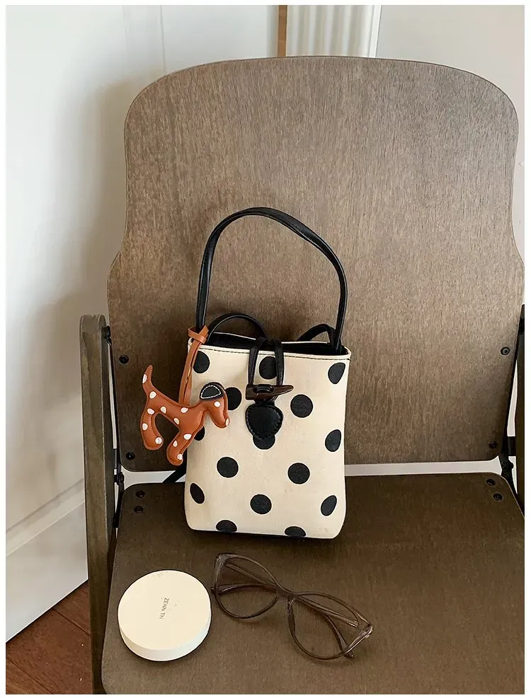 Tas Selempang Wanita Bahan PU Sintetis Motif Polkadot Warna Hitam Bentuk Kotak Resleting