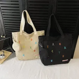 Tas Selempang Wanita Bahan PU Sintetis Motif Print Warna Hitam Bentuk Kotak Tali Pilihan