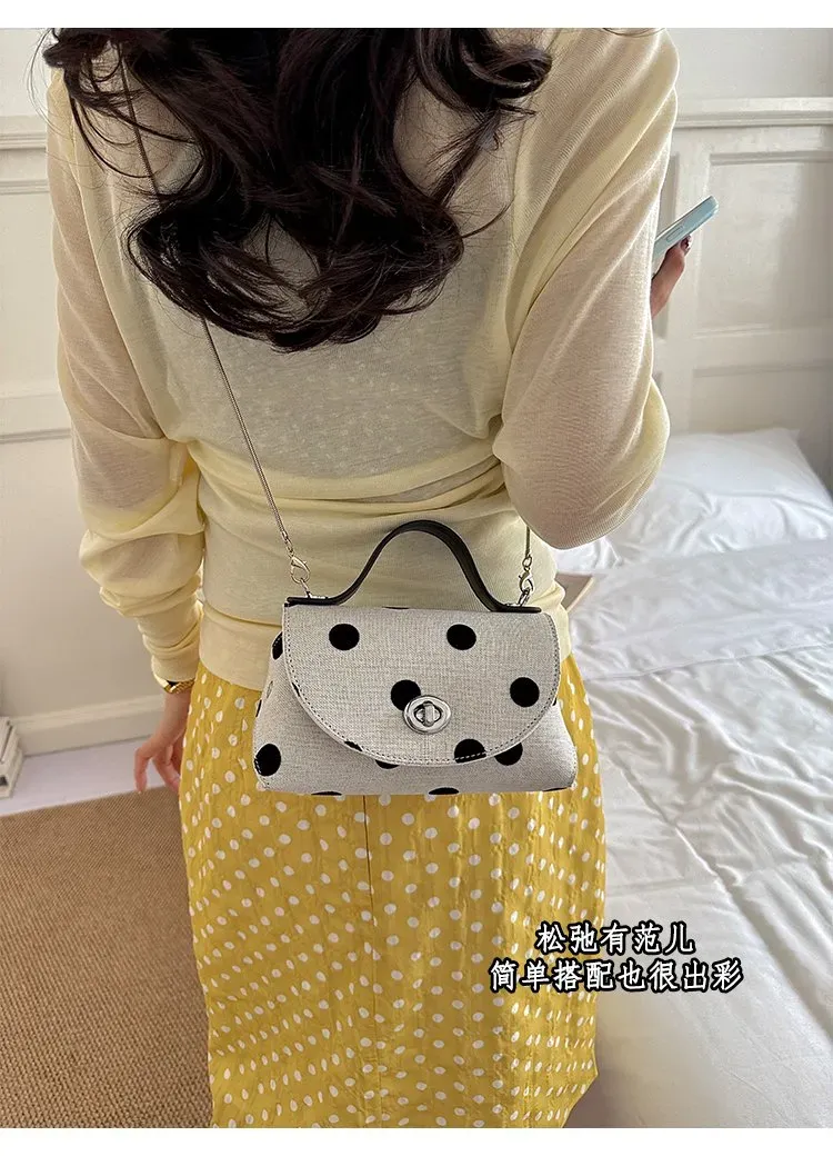 Tas Kosmetik Bahan PU Sintetis Motif Polkadot Warna Putih Bentuk Kotak Tali Grosir Import