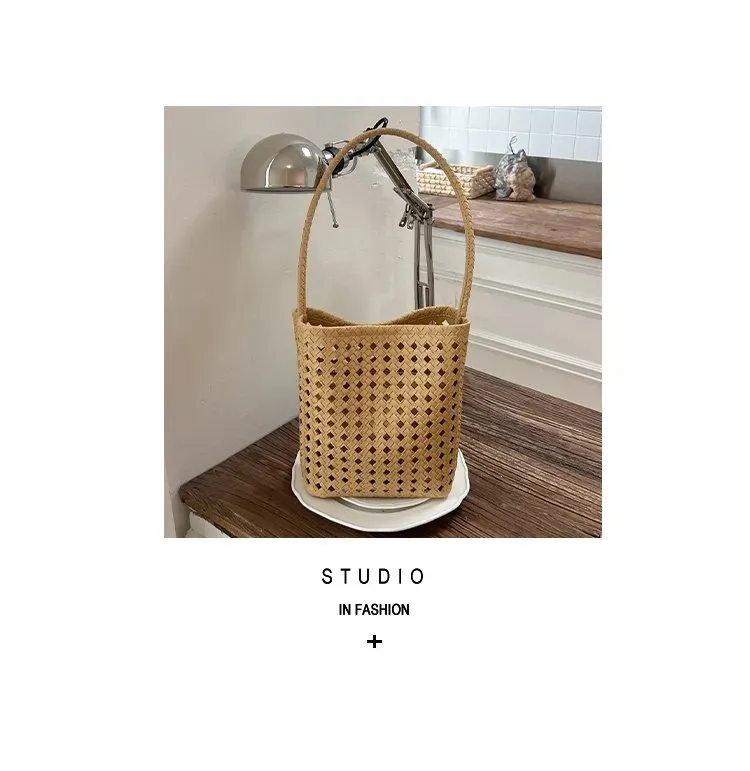 Tas Selempang Wanita Bahan PU Sintetis Motif Polkadot Bentuk Kotak Tali Panjang Katalog Grosir