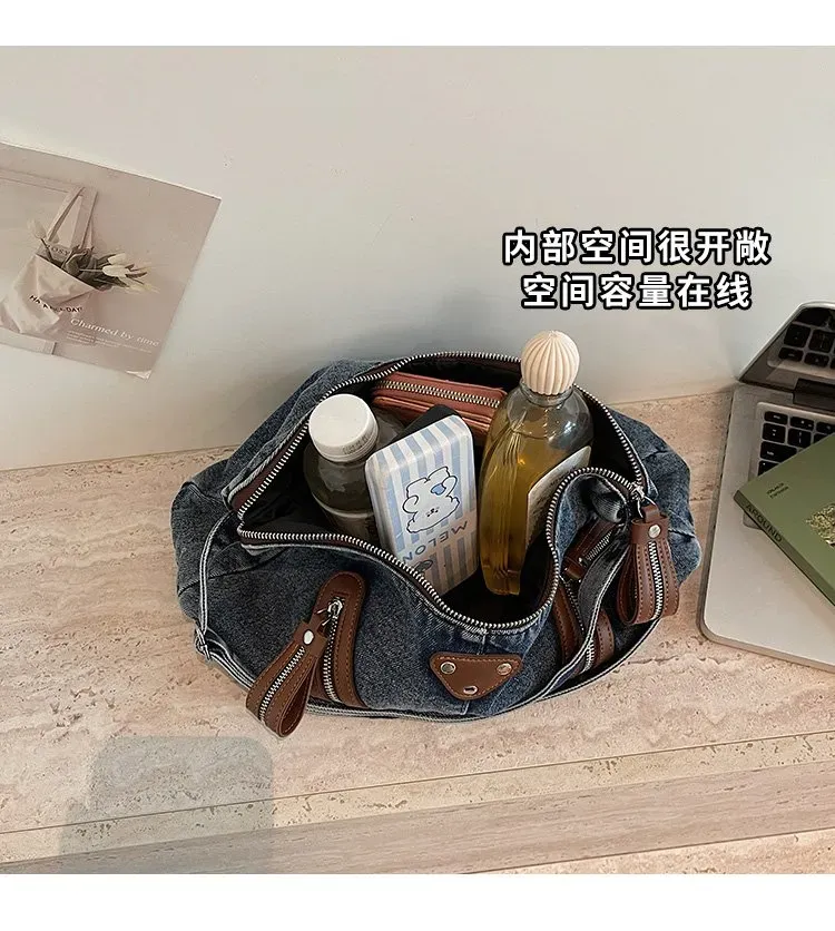 Tas Selempang Wanita Bahan PU Sintetis Polos Warna Biru Model Hobo Tali Panjang Bahan Denim