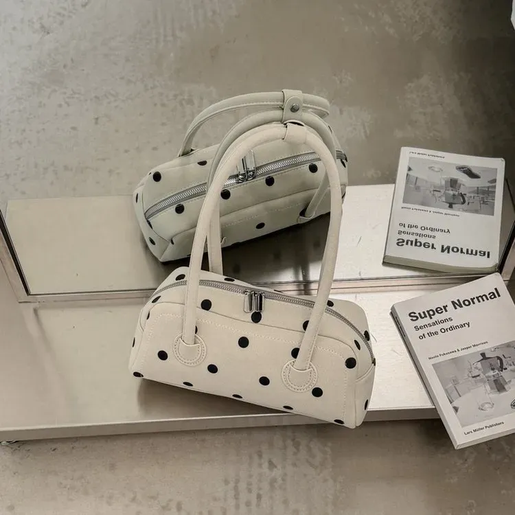 Tas Selempang Wanita Bahan PU Sintetis Motif Polkadot Warna Hitam Bentuk Bulat Grosir Import