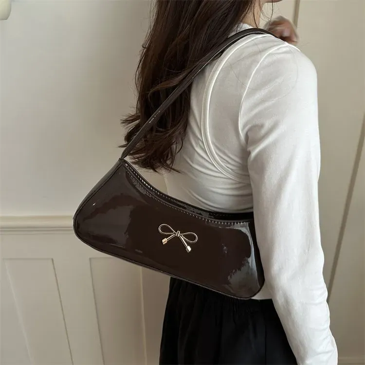 Tas Selempang Wanita Bahan PU Sintetis Polos Warna Merah Bentuk Kotak Tali Lebar untuk Toko