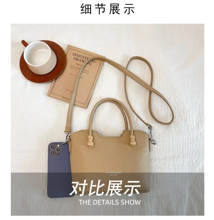 Tas Selempang Wanita Bahan PU Sintetis Polos Bentuk Kotak Tali Panjang Resleting Stok Grosir