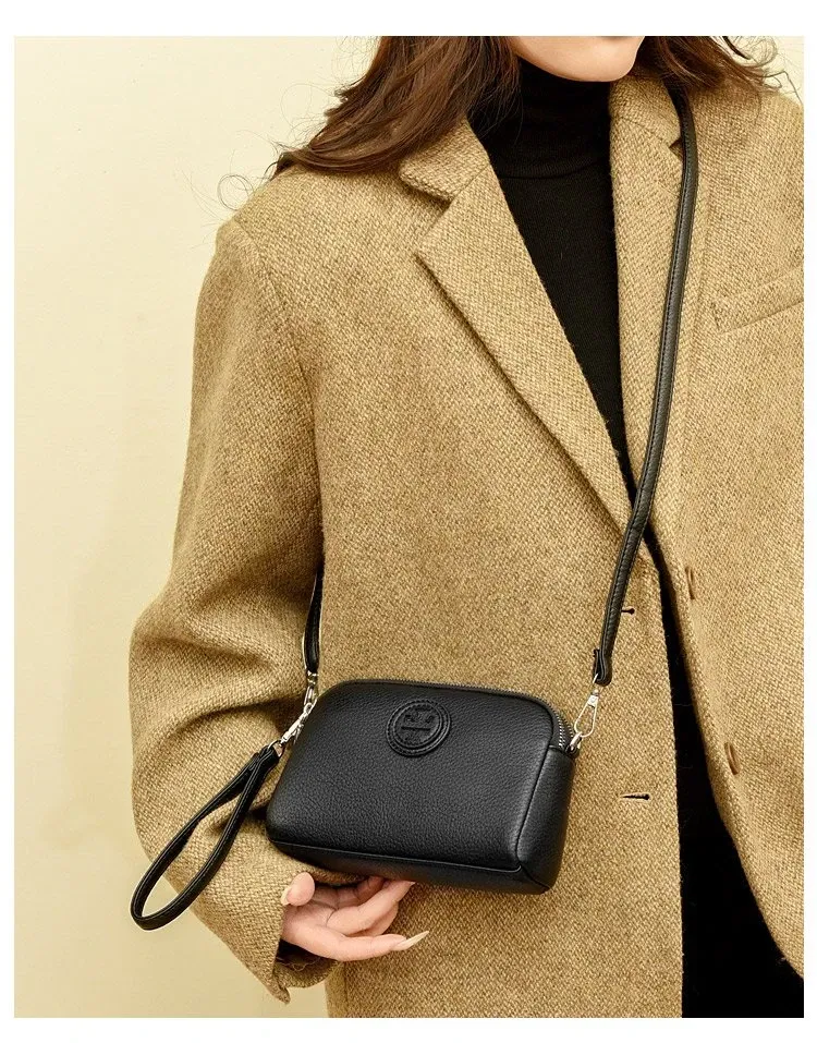 Tas Selempang Wanita Bahan PU Sintetis Polos Bentuk Kotak Tali Lebar Resleting Model Import