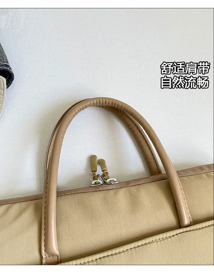 Tas Selempang Wanita Bahan Nylon Polos Bentuk Kotak Tali Lebar Kapasitas Besar Grosir Import
