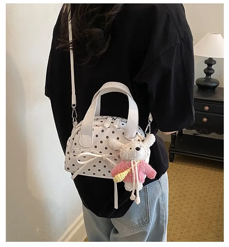 Tas Selempang Wanita Bahan PU Sintetis Motif Polkadot Warna Putih Bentuk Bulat Resleting