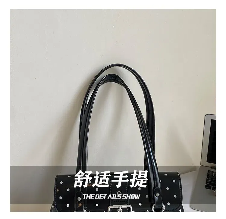 Tas Selempang Wanita Bahan PU Sintetis Motif Polkadot Warna Hitam Bentuk Kotak Model Minimalis