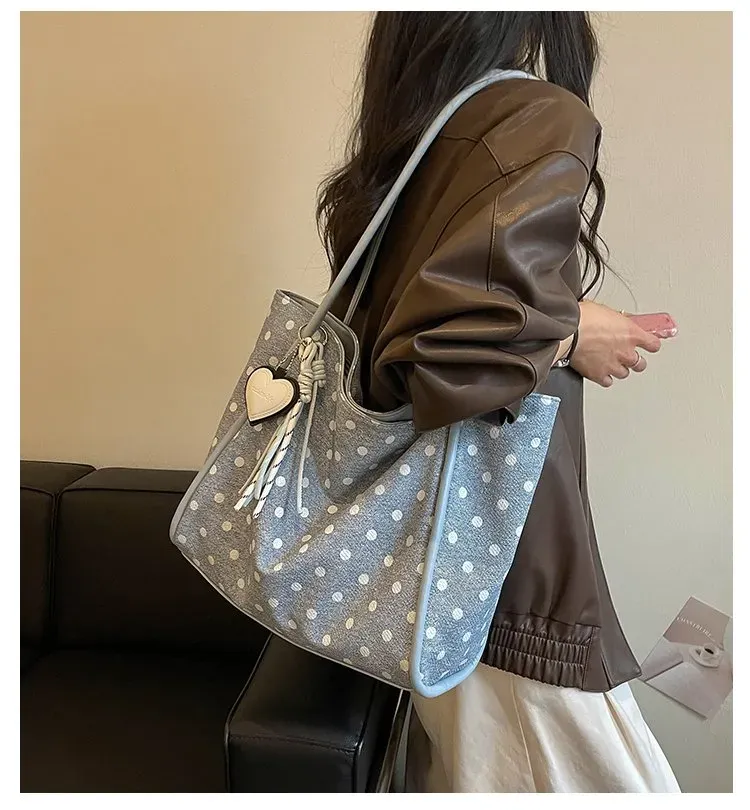Tas Selempang Wanita Bahan PU Sintetis Motif Polkadot Warna Putih Bentuk Kotak Koleksi Reseller