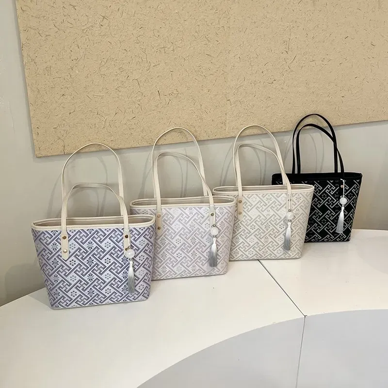 Tas Selempang Wanita Bahan PU Sintetis Polos Warna Abu-Abu Bentuk Kotak Tali Model Import