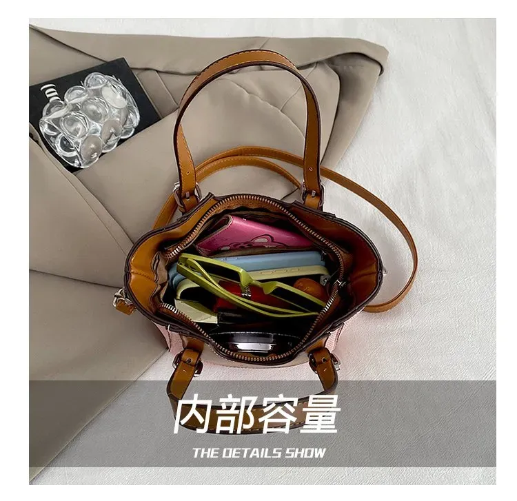 Tas Selempang Wanita Bahan PU Sintetis Motif Print Warna Abu-Abu Bentuk Kotak Grosir Import