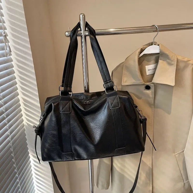 Tas Selempang Wanita Bahan PU Sintetis Polos Warna Hitam Bentuk Kotak Tali Stok China