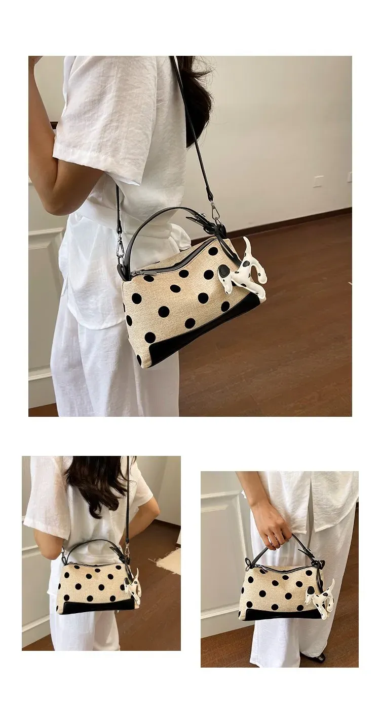 Tas Selempang Wanita Bahan PU Sintetis Motif Polkadot Warna Hitam Bentuk Kotak Resleting