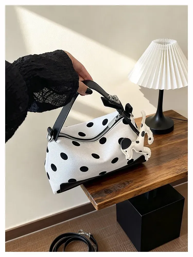 Tas Selempang Wanita Bahan PU Sintetis Motif Polkadot Warna Hitam Bentuk Kotak Resleting