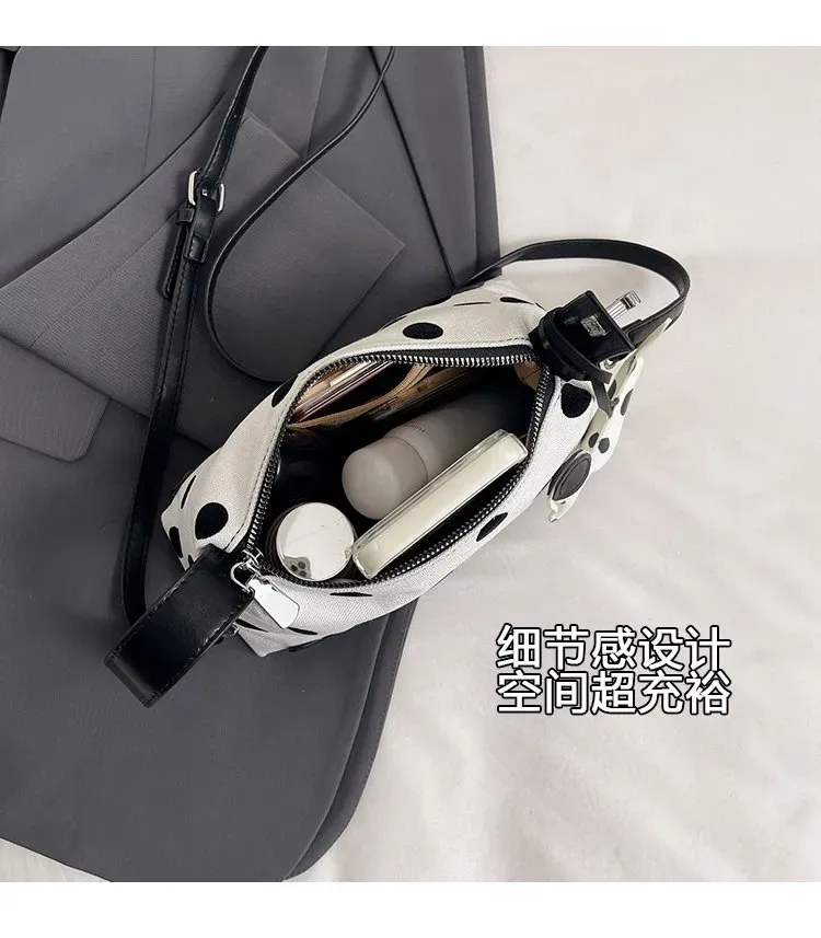 Tas Selempang Wanita Bahan PU Sintetis Motif Polkadot Warna Hitam Bentuk Kotak Resleting