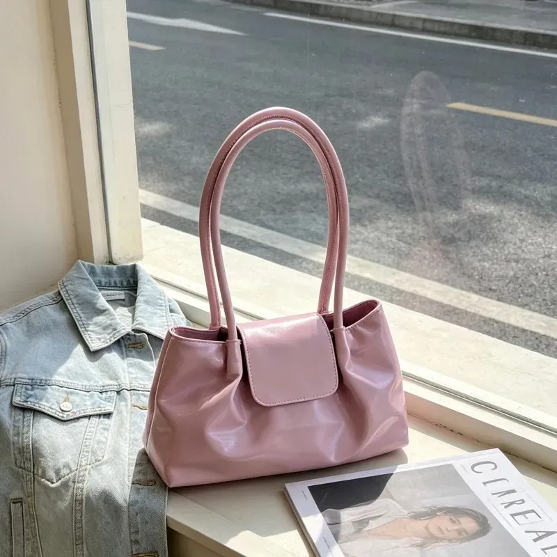 Tas Selempang Anak Bahan Kain Polos Warna Biru Bentuk Kotak Tali Panjang Dengan Gantungan