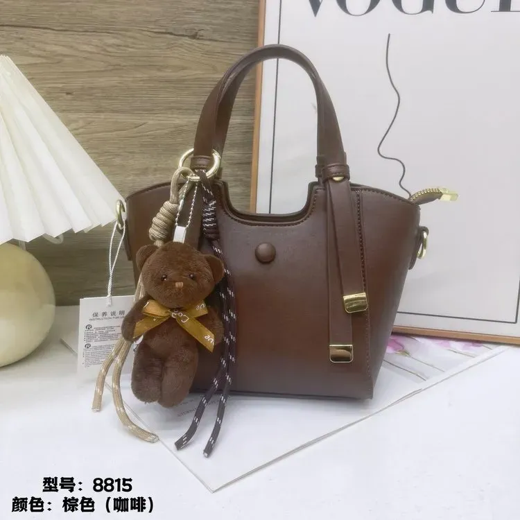Tas Selempang Wanita Bahan PU Sintetis Polos Warna Hijau Bentuk Kotak Tali Lebar Grosir Import