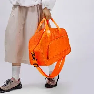 Tas Selempang Wanita Bahan Nylon Polos Bentuk Kotak Tali Rantai Kapasitas Besar Grosir Import