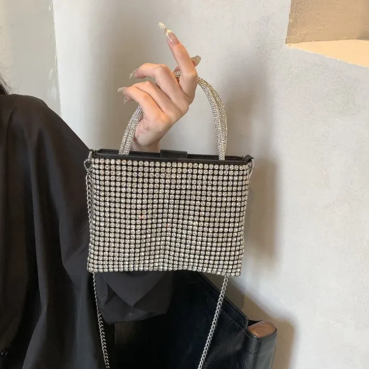 Tas Selempang Wanita Bahan PU Sintetis Motif Print Warna Silver Bentuk Kotak Grosir Import