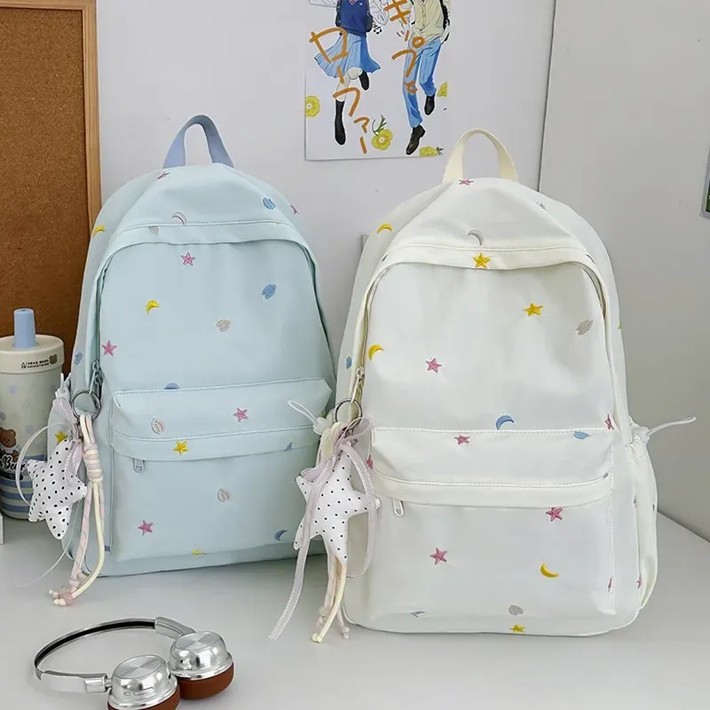 Tas Ransel Wanita Bahan Nylon Motif Print Warna Hitam Bentuk Kotak Tali Lebar Bahan Kanvas