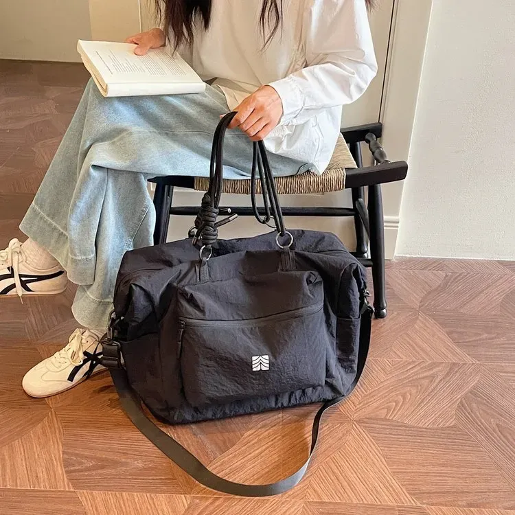 Tas Ransel Wanita Bahan Nylon Polos Bentuk Kotak Tali Panjang Resleting Grosir Import