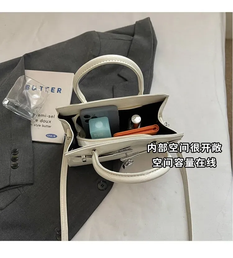 Tas Selempang Wanita Bahan PU Sintetis Polos Warna Putih Bentuk Kotak Tali untuk Reseller