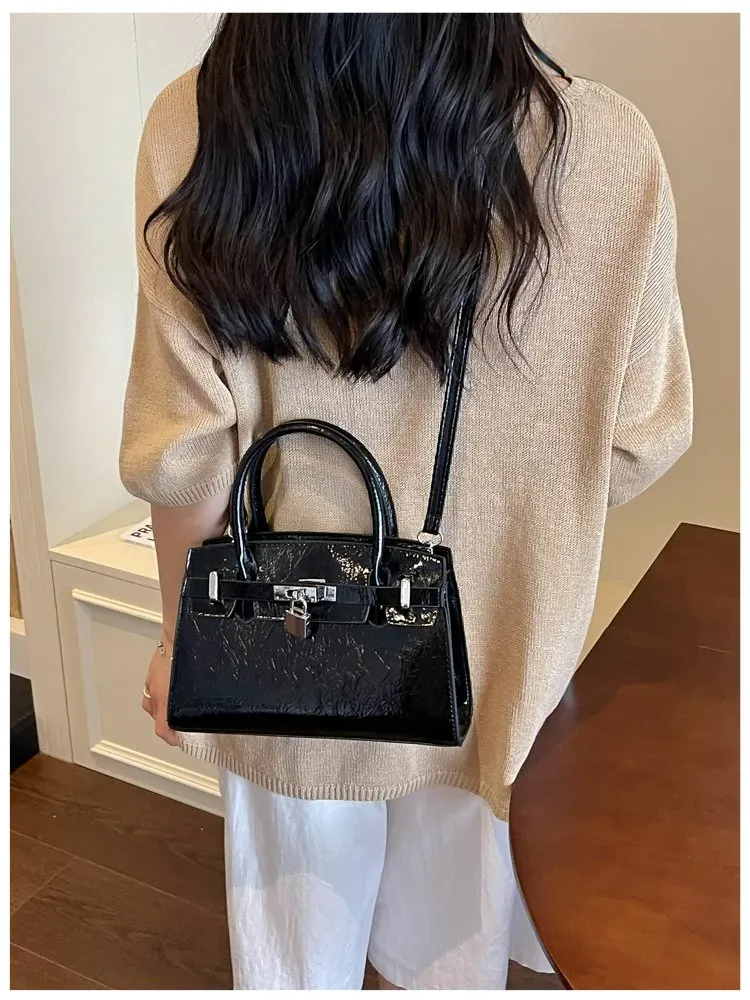 Tas Selempang Wanita Bahan PU Sintetis Polos Warna Putih Bentuk Kotak Tali untuk Reseller