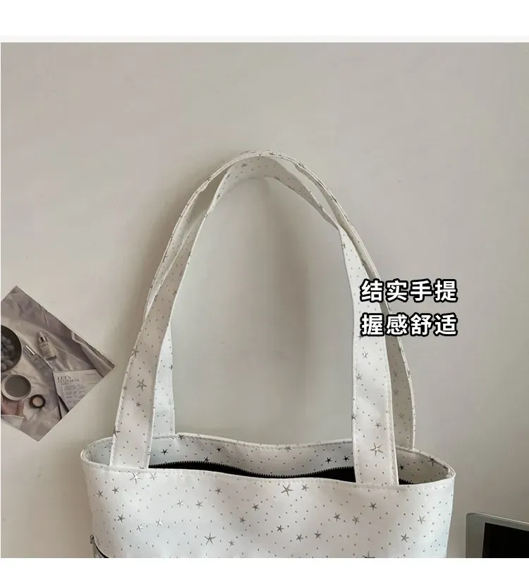 Tas Selempang Wanita Bahan PU Sintetis Motif Print Warna Putih Bentuk Kotak Tali Pilihan