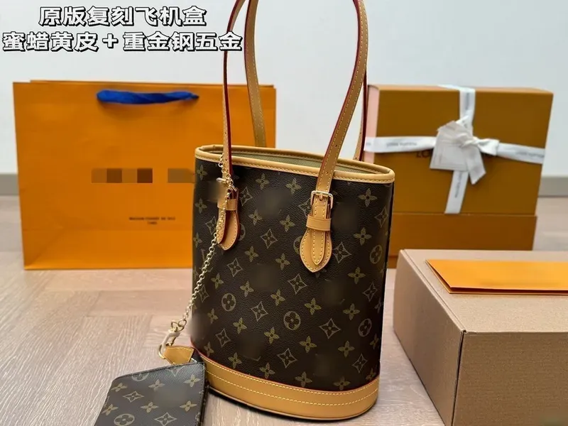 Tas Bucket Wanita Bahan PU Sintetis Motif Floral Bentuk Bucket Tali Lebar Grosir Import