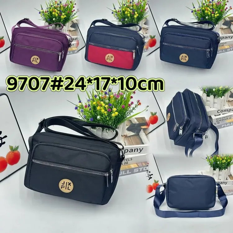 Tas Selempang Wanita Bahan Nylon Polos Warna Biru Bentuk Kotak Tali Panjang Katalog Grosir