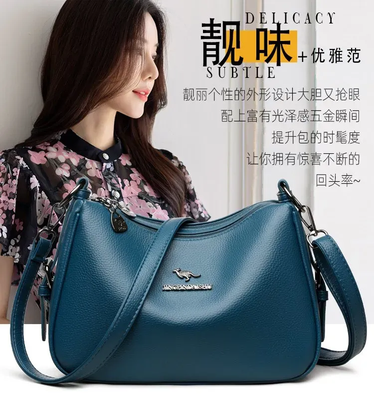 Tas Selempang Wanita Bahan PU Sintetis Polos Warna Hitam Model Hobo Tali Panjang Resleting