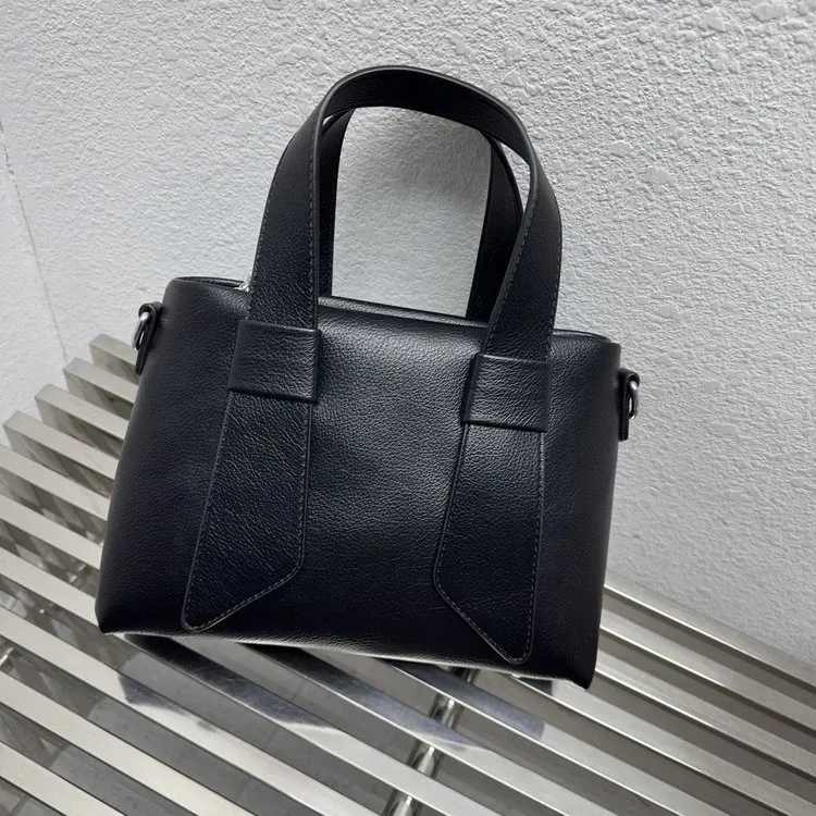 Tas Selempang Wanita Bahan PU Sintetis Polos Warna Hitam Bentuk Kotak Tali Lebar Warna Pink