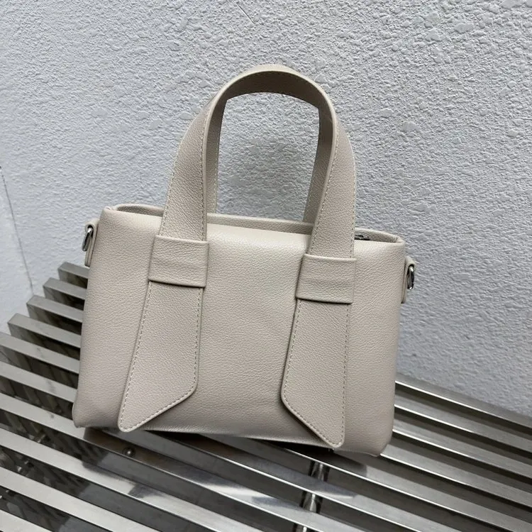 Tas Selempang Wanita Bahan PU Sintetis Polos Warna Hitam Bentuk Kotak Tali Lebar Warna Pink
