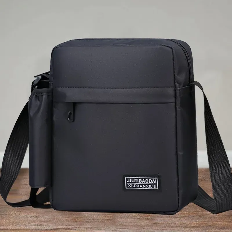 Tas Selempang Pria Bahan Nylon Polos Warna Hitam Bentuk Kotak Tali Panjang Stok China