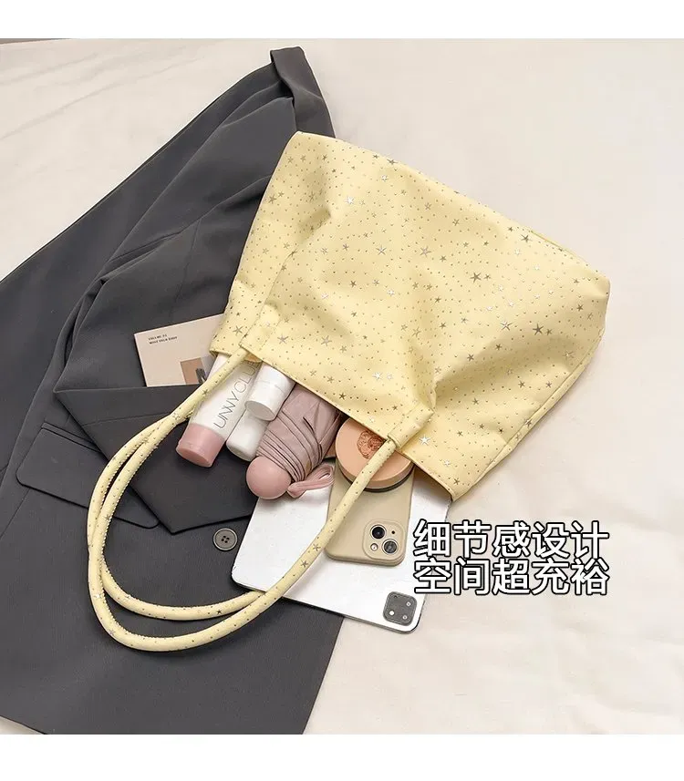 Tas Selempang Wanita Bahan Kanvas Motif Print Warna Biru Bentuk Kotak Tali Lebar Grosir Import