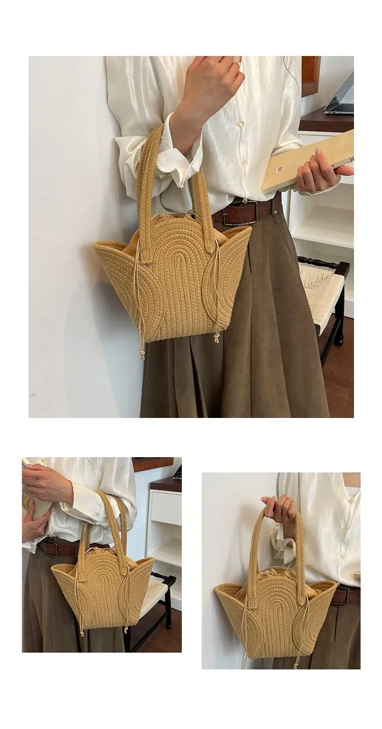 Tas Selempang Wanita Bahan PU Sintetis Polos Warna Putih Bentuk Bulat Tali Stok China