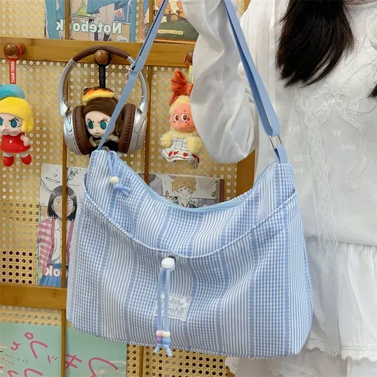 Tas Selempang Wanita Bahan PU Sintetis Motif Polkadot Warna Hitam Model Hobo Grosir Import