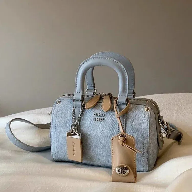 Tas Selempang Wanita Bahan PU Sintetis Polos Warna Biru Bentuk Kotak Tali Lebar untuk Toko