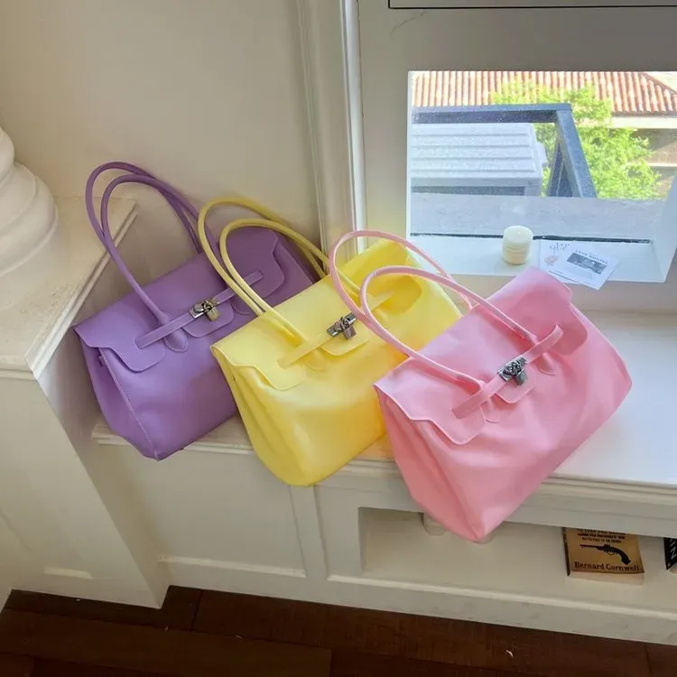 Tas Selempang Wanita Bahan PU Sintetis Polos Warna Biru Bentuk Kotak Tali Lebar untuk Toko