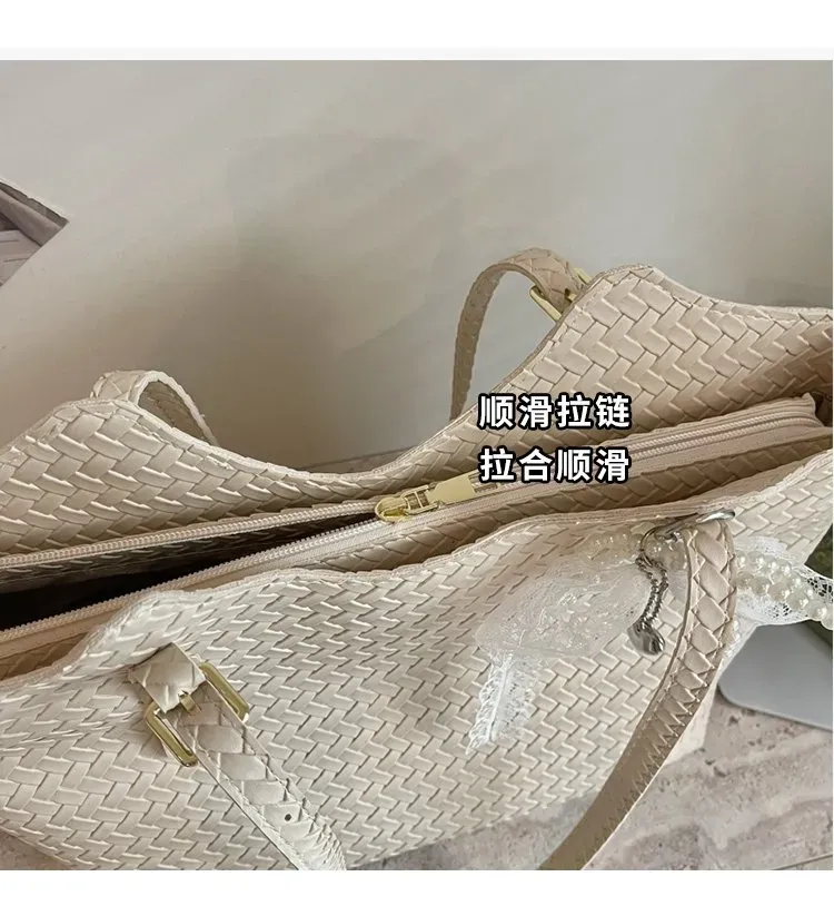 Tas Selempang Wanita Bahan PU Sintetis Tekstur Anyam Bentuk Kotak Tali Lebar Grosir Import